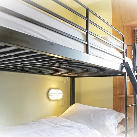 Apartahotel Lumely Fee Bunkhouse Kendal