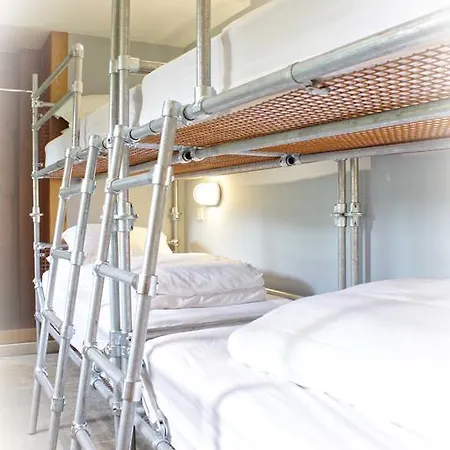 Apartahotel Lumely Fee Bunkhouse Kendal