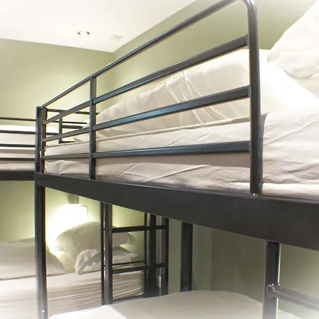 Lumely Fee Bunkhouse
