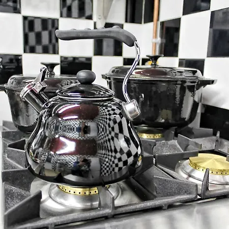 Aparthotel Lumely Fee Bunkhouse